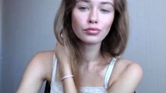 AMATEUR BRUNETTE TEEN NATURAL TIT CAUGHT MASTURBATINg CHEAT