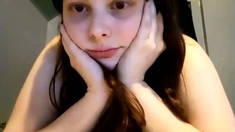 Young amateur teen in solo masturbation getting kinky