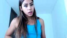 Hot Amateur Webcam Teen Masturbates For Their Fans