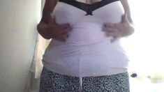 BBW teasing on cam